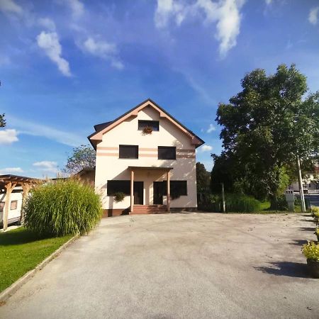 Apartma Vila Tara Prebold Exterior foto